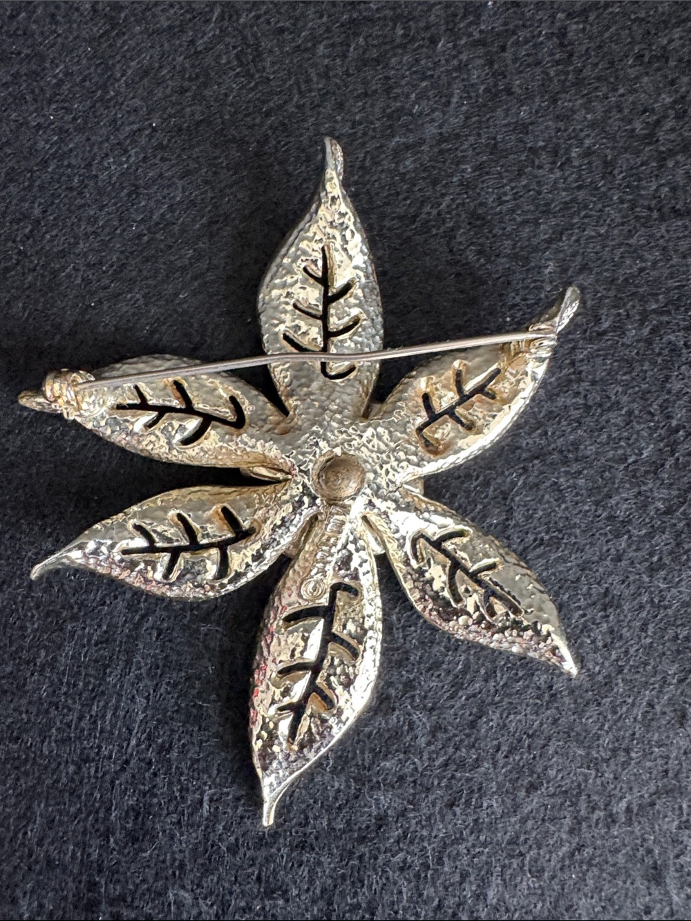 VTG Sarah Coventry 1967 "Fashion Flower" brooch - Picture 3 of 5